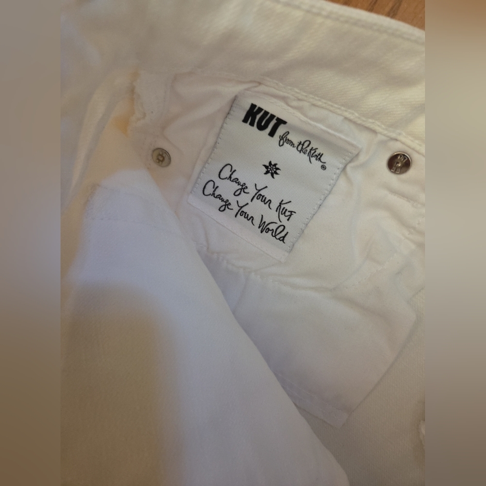 White Nwot Kut From The Kloth Catherine Boyfriends Jeans Size 10 - Picture 12 of 13